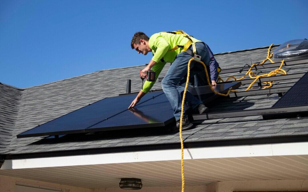 Alles wat je moet weten over zonnepanelen installeren